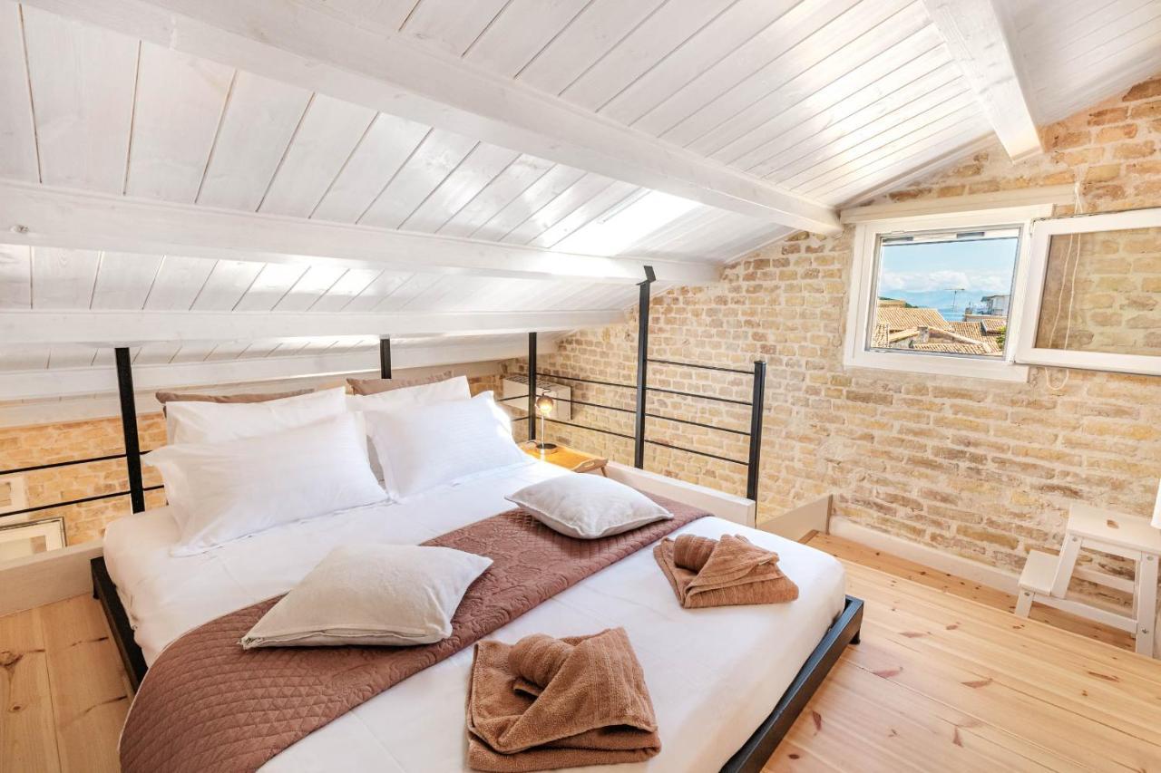 Art Loft Venetian Well * Corfu (city)