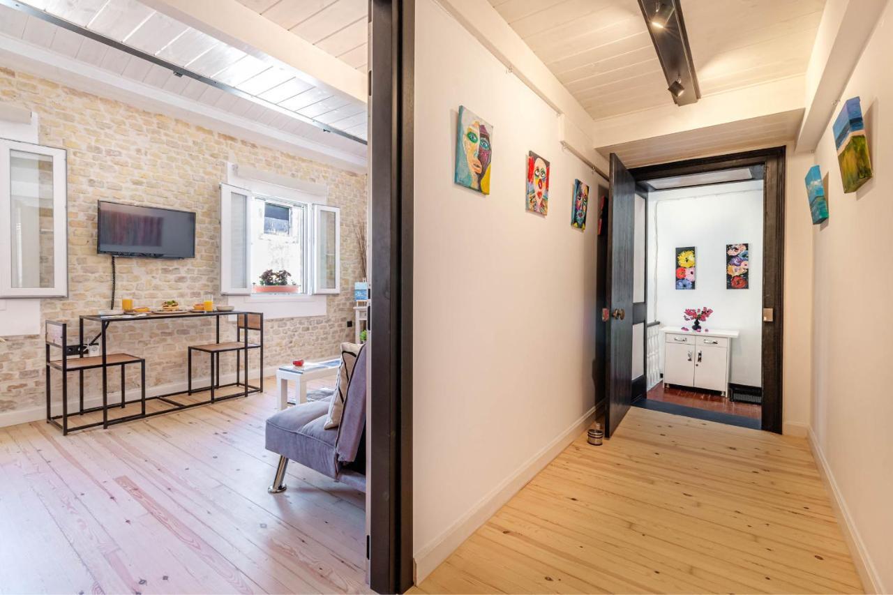 Apartment Art Loft Venetian Well *